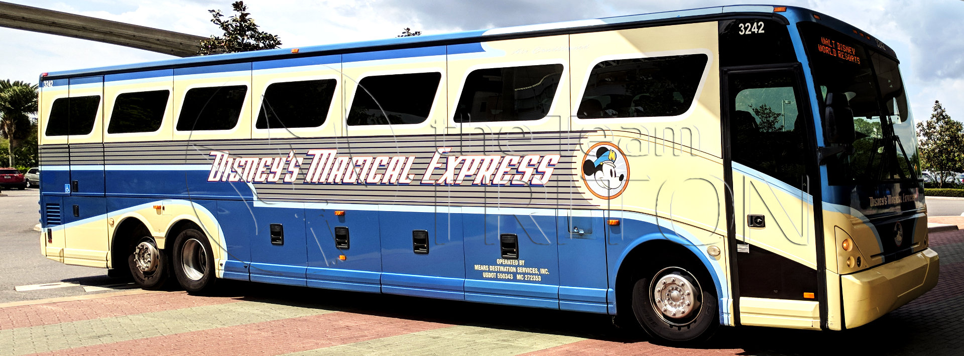 Disney S Magical Express ディズニー マジカル エクスプレス を利用して移動もラクラク The Team Triton