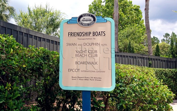 Friendship-Boats-singn-boad-Hollywood-001