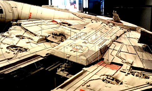 millennium-falcon-model-001